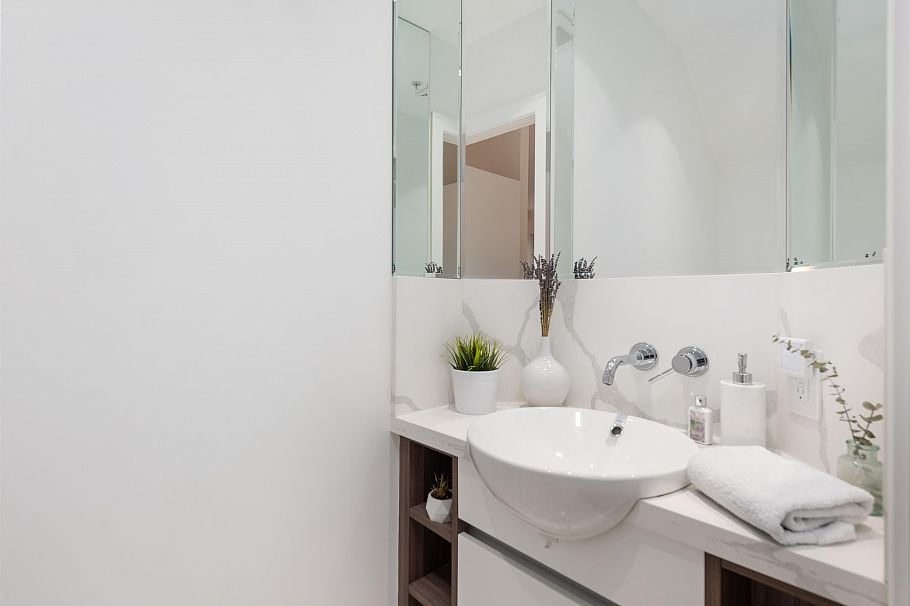 705 Victoria Drive Vancouver, BC - 14