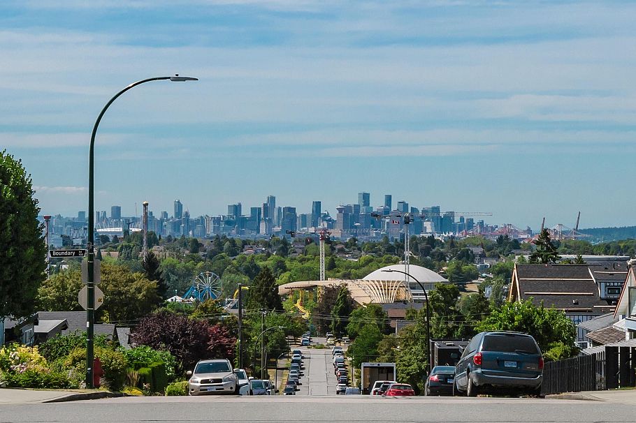 3778 Triumph Street Burnaby, BC - 21