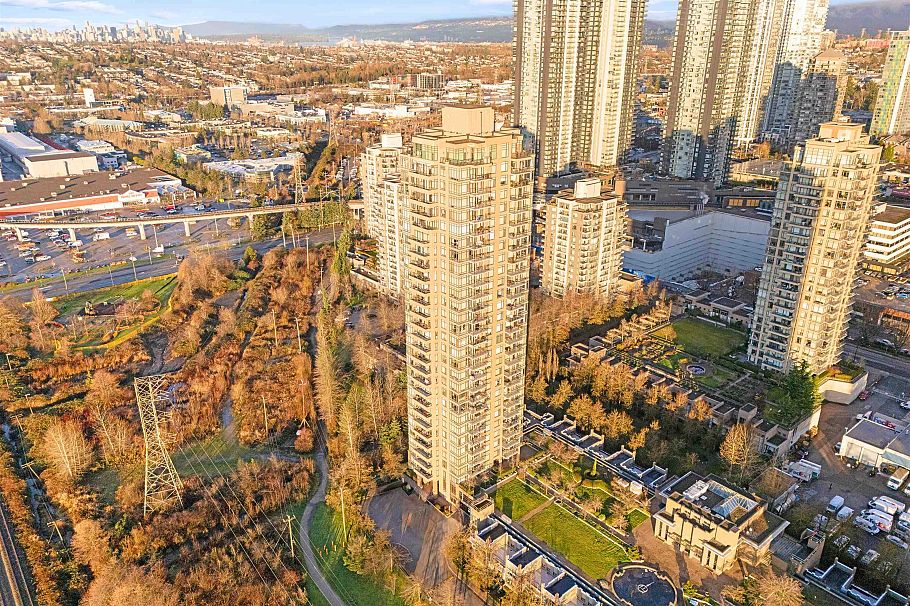 605 2345 Madison Avenue Burnaby, BC - 33
