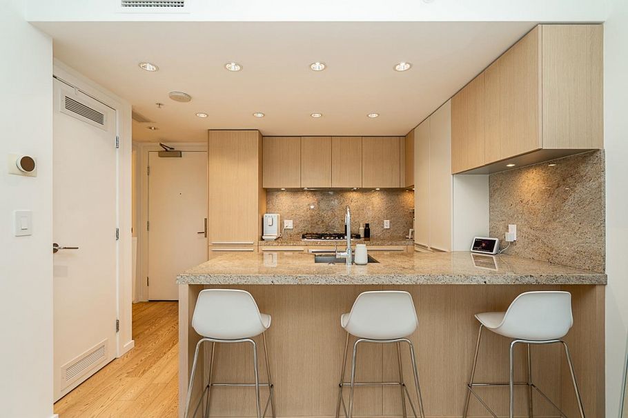 2103 1351 Continental Street Vancouver, BC - 11