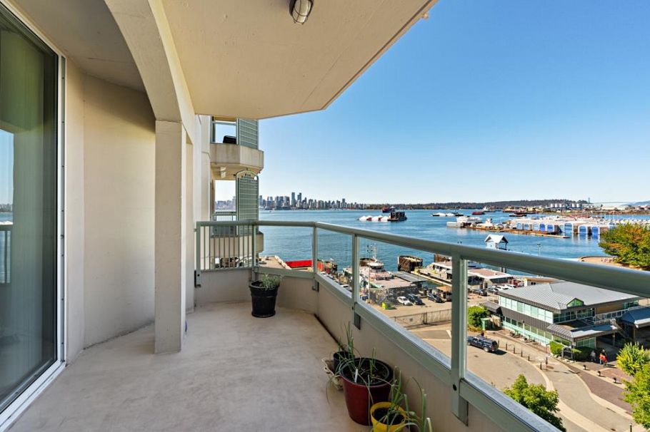 609 168 Chadwick Court North Vancouver, BC - 34