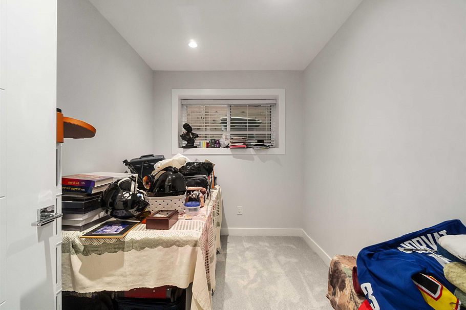 2575 & 2577 Parker Street Vancouver, BC - 30