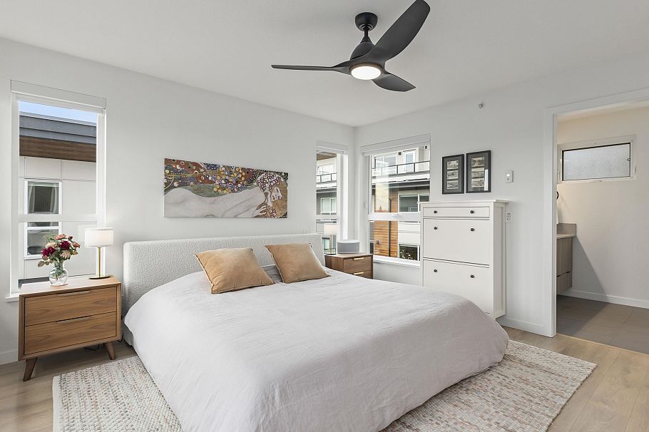 19 533 E 3rd Street North Vancouver, BC - 27