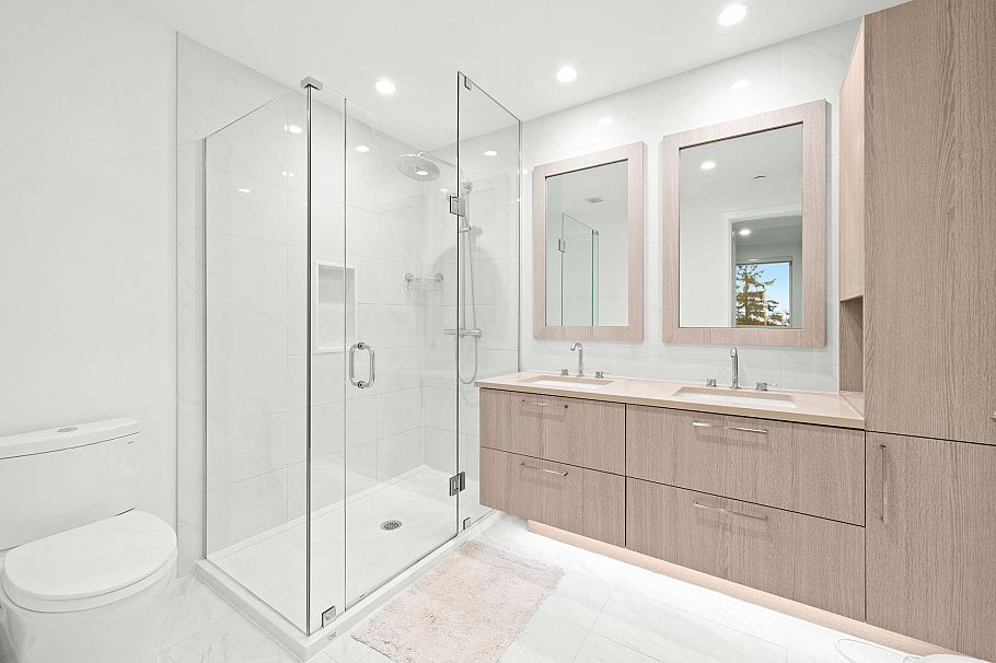 304 707 E 3rd Street North Vancouver, BC - 10