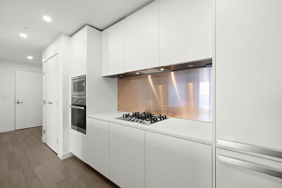 4001 1480 Howe Street Vancouver, BC - 13