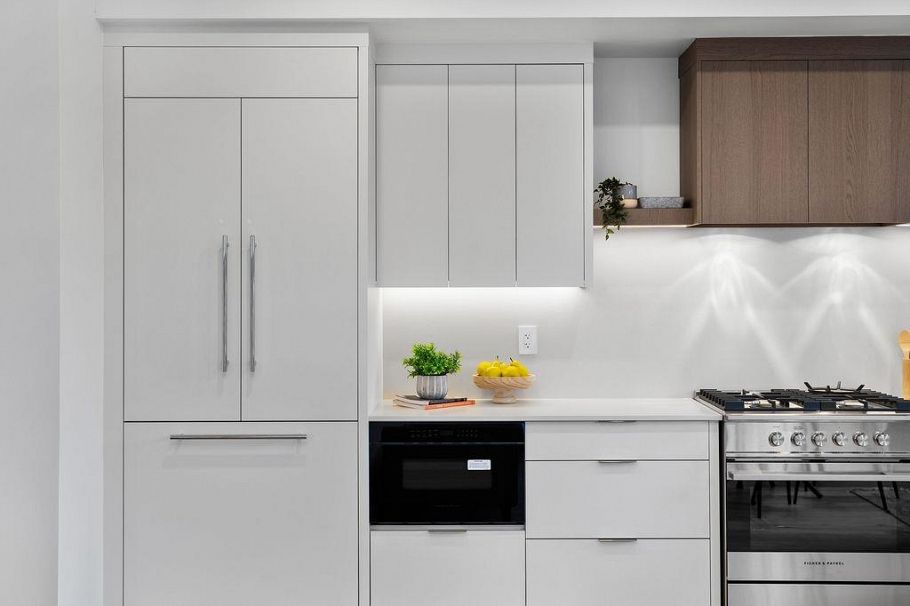 1135 W 33rd Avenue Vancouver, BC - 6