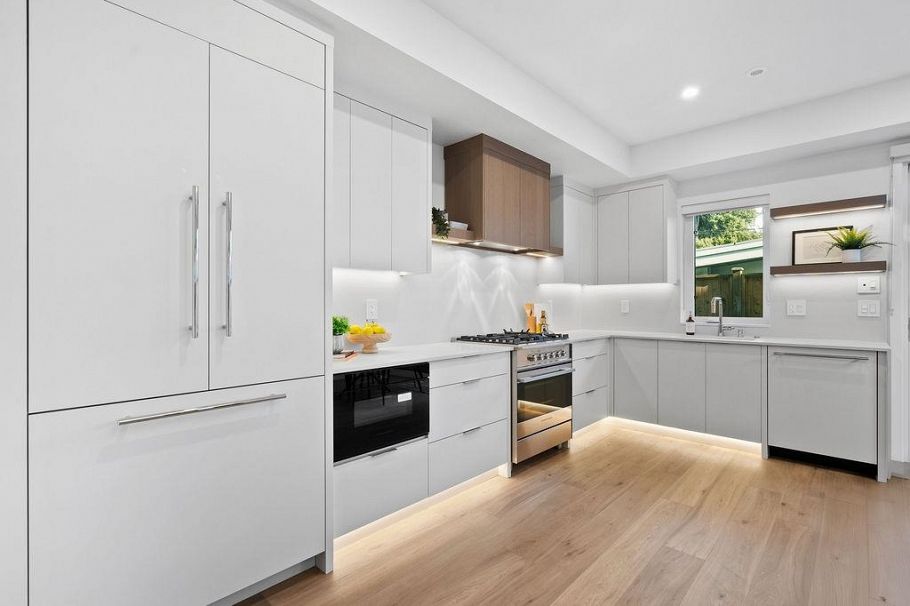 1135 W 33rd Avenue Vancouver, BC - 21