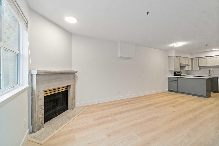 303 2928 Commercial Drive Vancouver, BC - 8