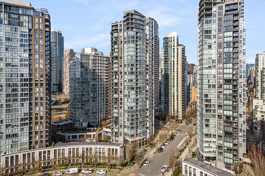 808 1495 Richards Street Vancouver, BC - 33