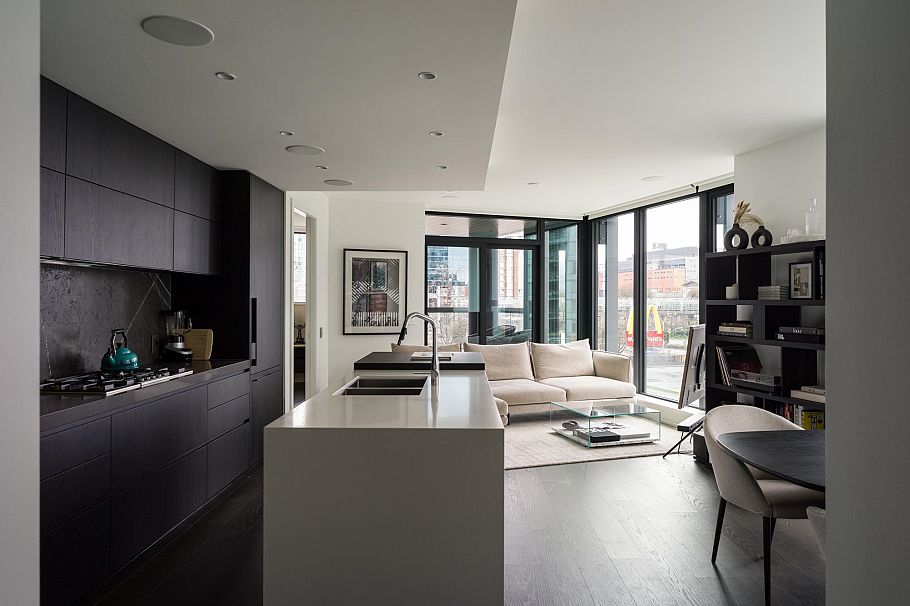 406 1601 Quebec Street Vancouver, BC - 4