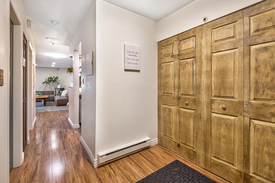 204 1082 W 8th Avenue Vancouver, BC - 8