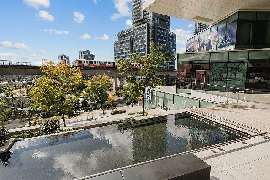 605 2345 Madison Avenue Burnaby, BC - 34