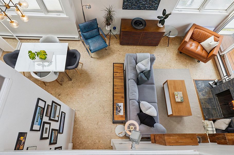 202 1633 Yew Street Vancouver, BC - 2