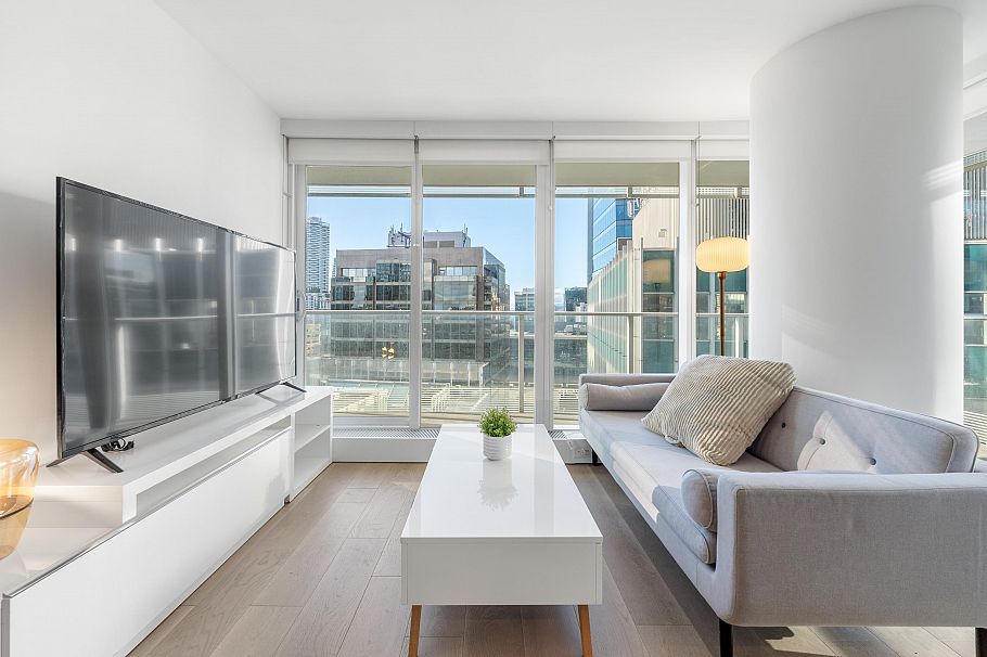 2006 777 Richards Street Vancouver, BC - 3