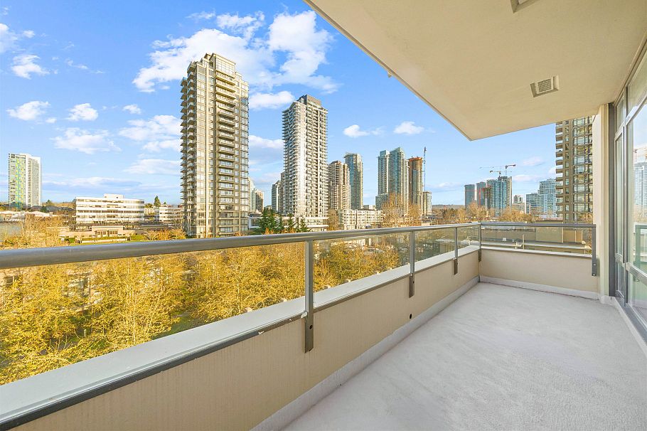 605 2345 Madison Avenue Burnaby, BC - 12