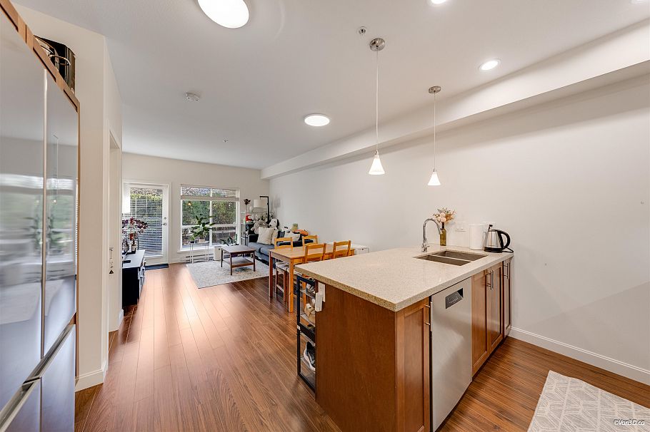 110 5655 Inman Avenue Burnaby, BC - 27