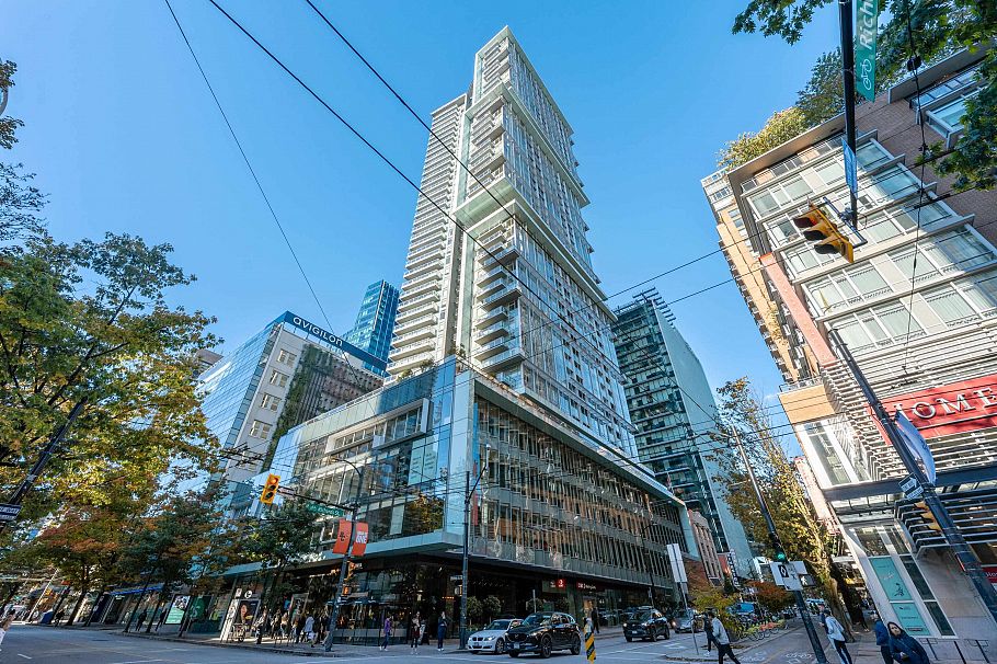 2006 777 Richards Street Vancouver, BC - 38