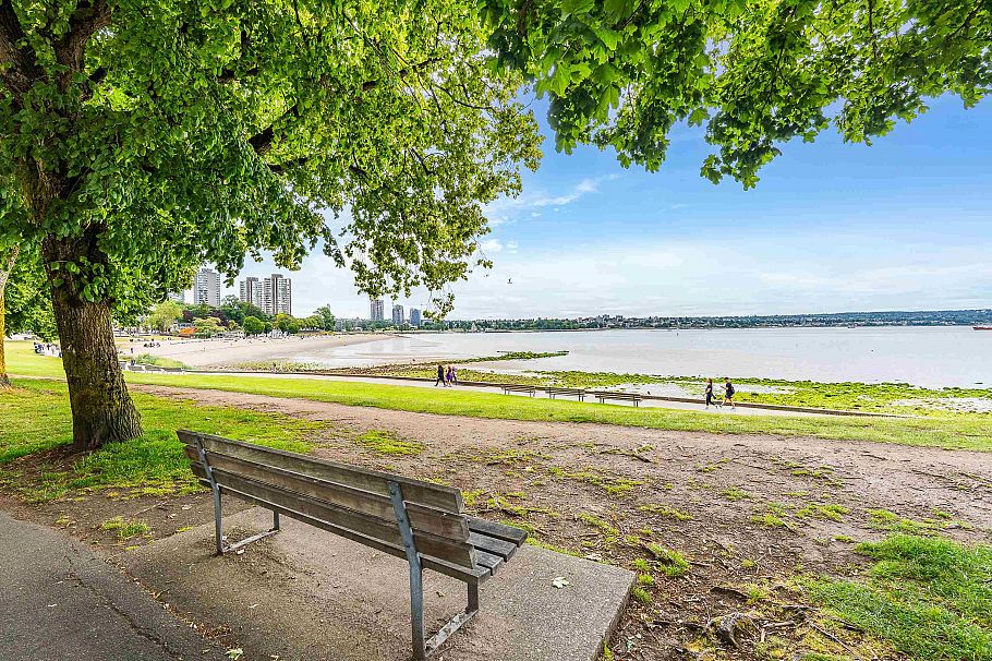 201 1995 Beach Avenue Vancouver, BC - 38