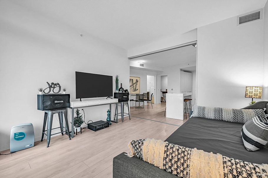 1021 180 E 2nd Avenue Vancouver, BC - 12