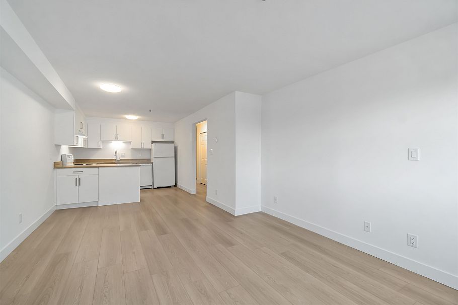 209 2928 Commercial Drive Vancouver, BC - 15