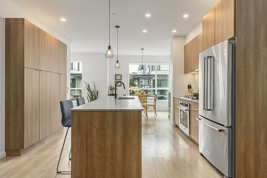 19 533 E 3rd Street North Vancouver, BC - 14