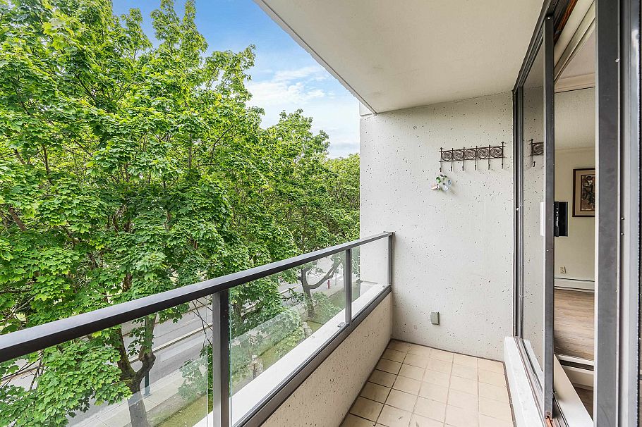 201 1995 Beach Avenue Vancouver, BC - 21