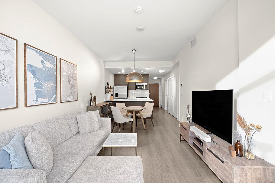 302 3333 Sexsmith Road Richmond, BC - 6