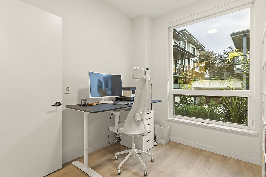 19 533 E 3rd Street North Vancouver, BC - 23