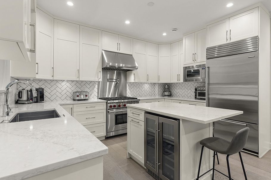 554 E 10th Avenue Vancouver, BC - 12