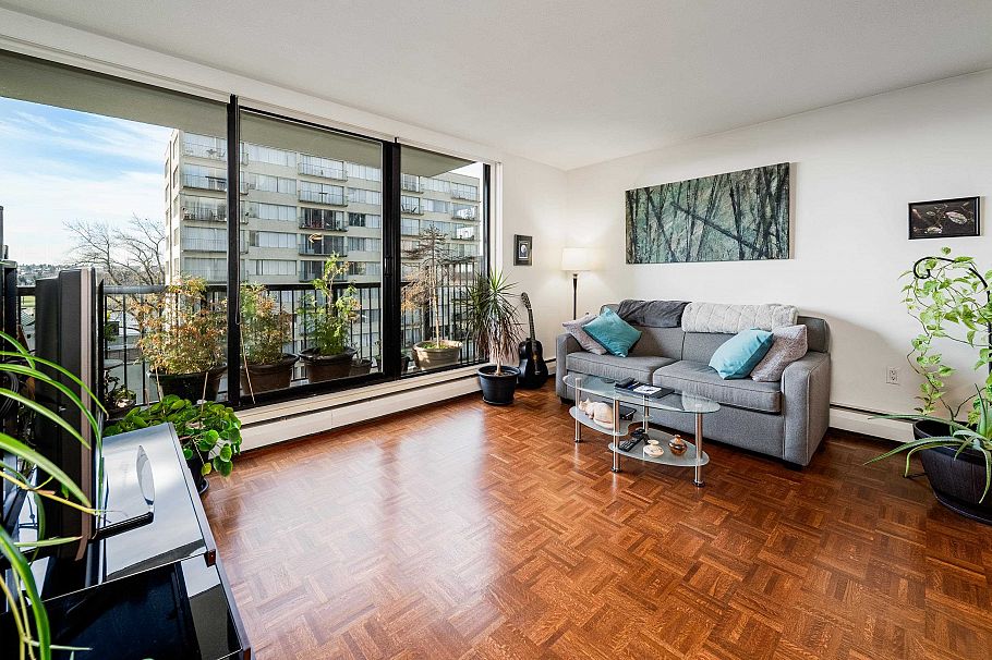 308 1330 Harwood Street Vancouver, BC - 3