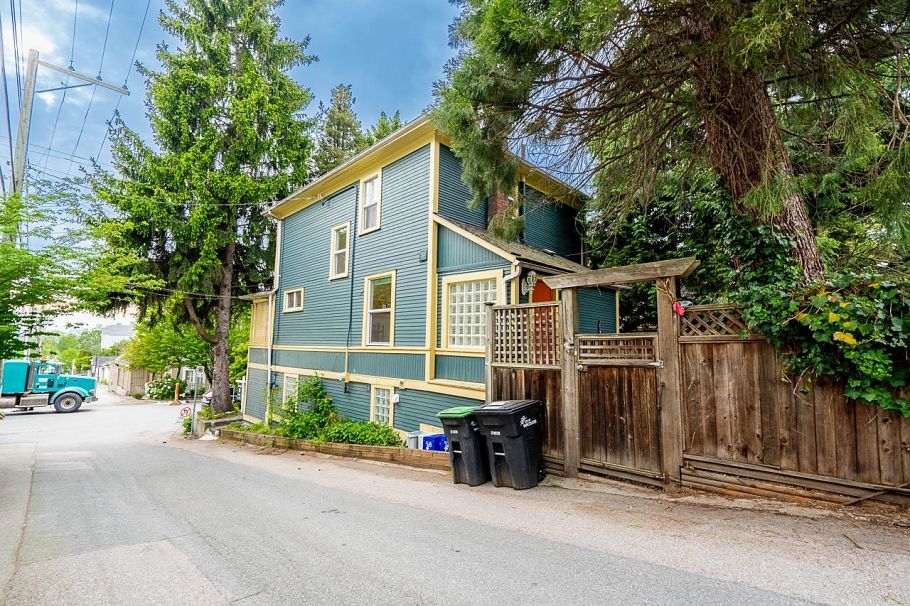 1620 Mclean Drive Vancouver, BC - 39