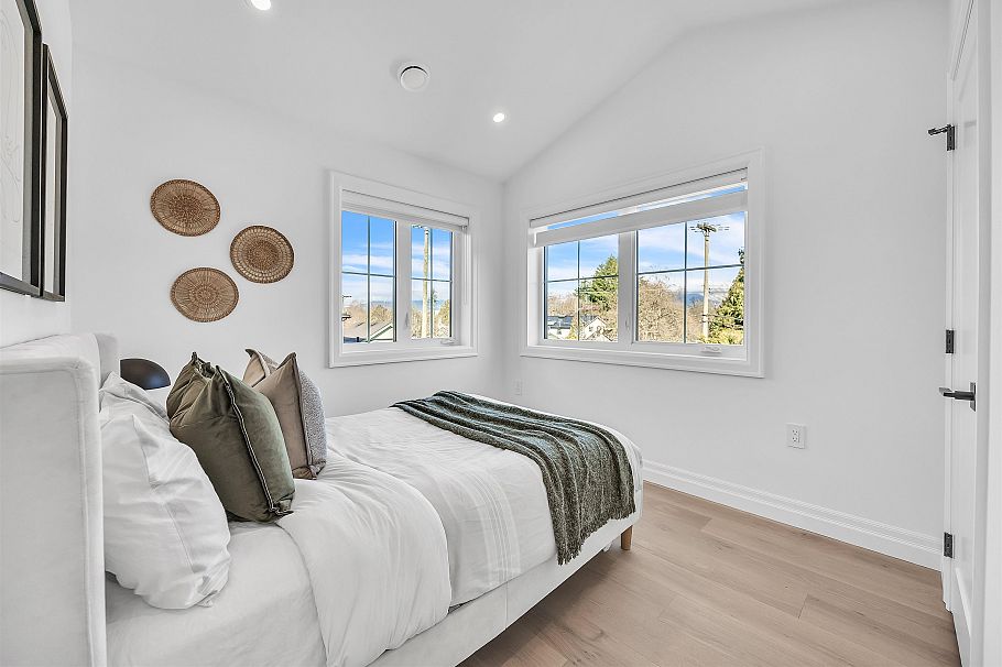 3526 E Lakewood Street Vancouver, BC - 20