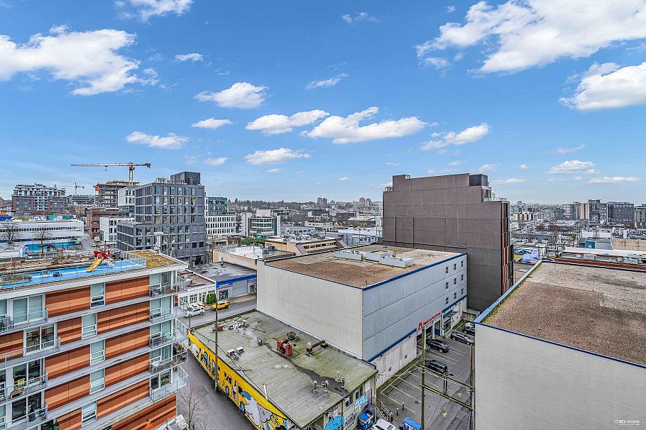 1021 180 E 2nd Avenue Vancouver, BC - 22