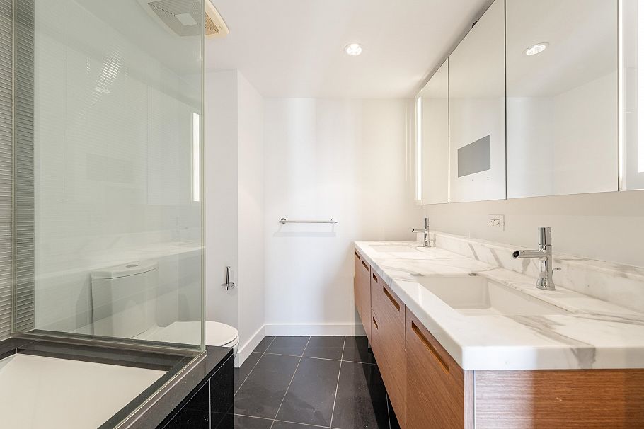 2006 777 Richards Street Vancouver, BC - 21