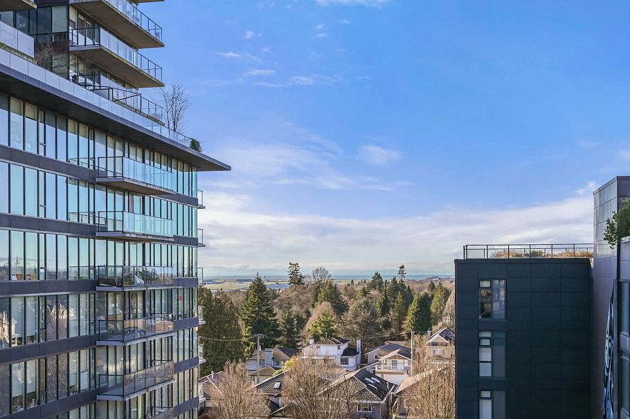 803 8555 Granville Street Vancouver, BC - 19