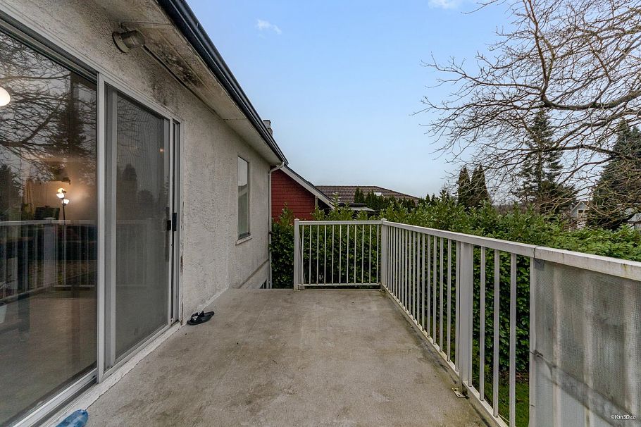 308 E King Edward Avenue Vancouver, BC - 38