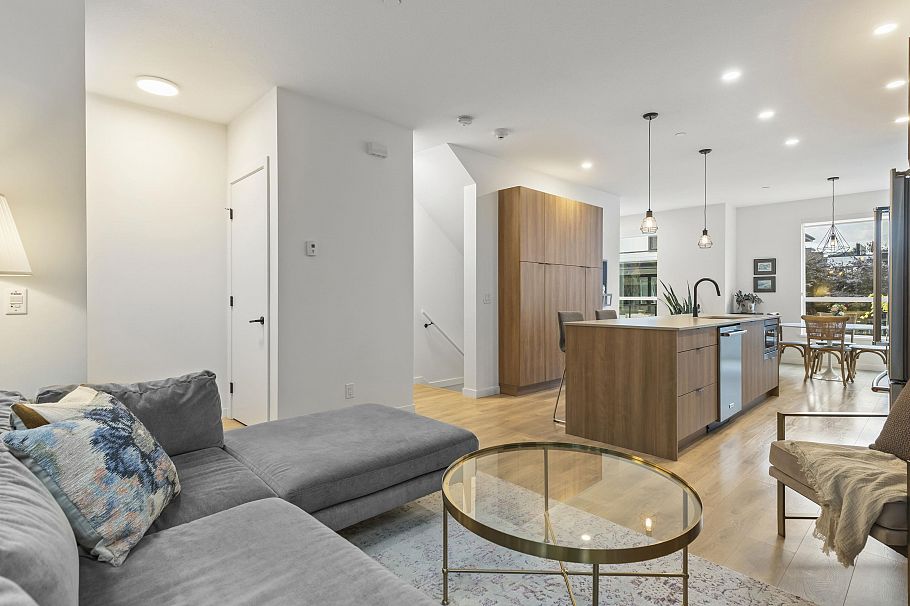 19 533 E 3rd Street North Vancouver, BC - 12