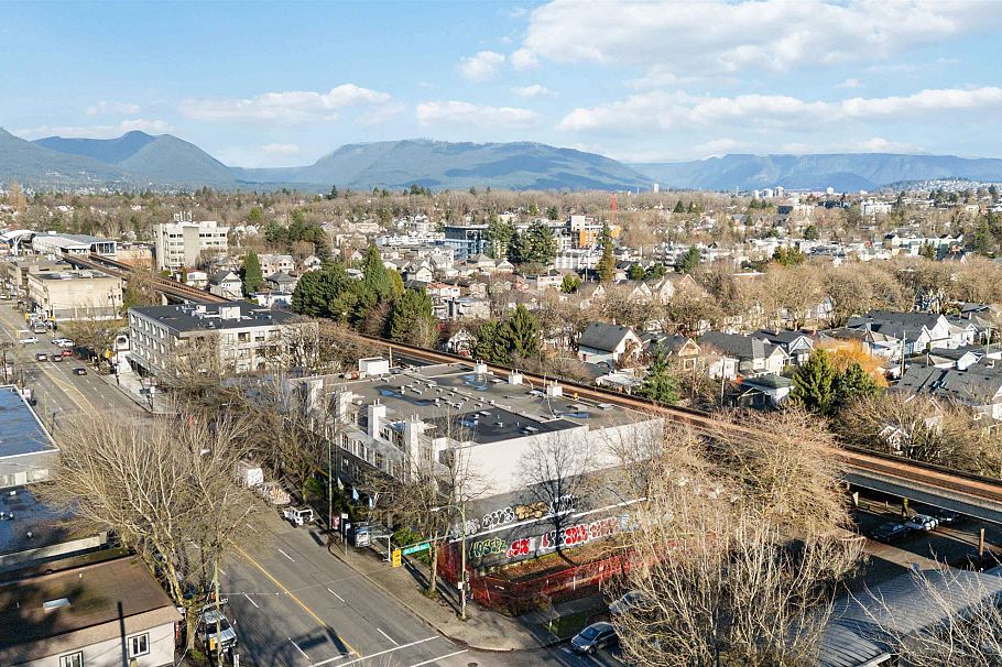 303 2928 Commercial Drive Vancouver, BC - 25