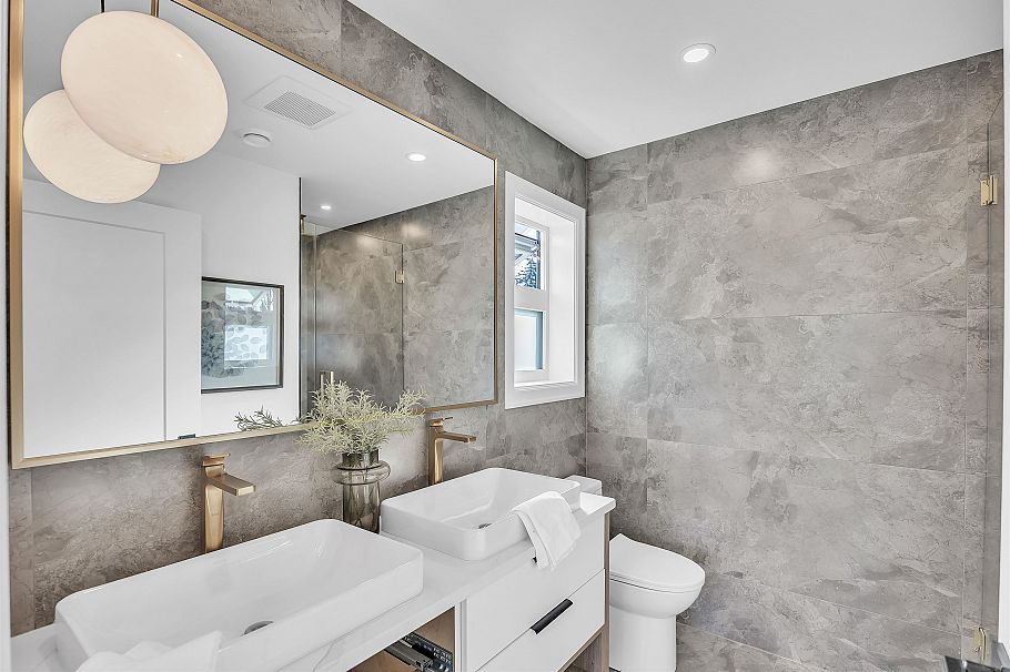 3526 E Lakewood Street Vancouver, BC - 19