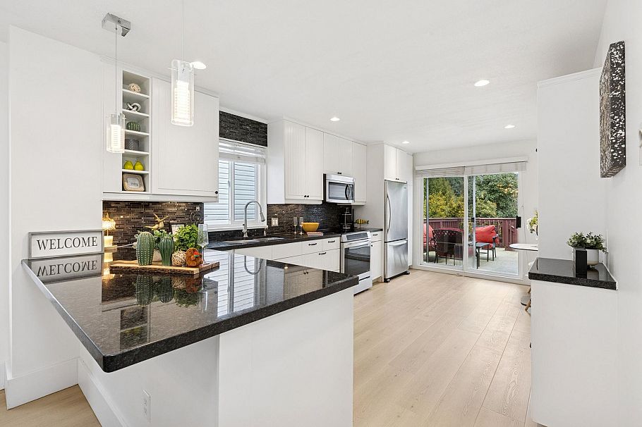 3638 Maginnis Avenue North Vancouver, BC - 13