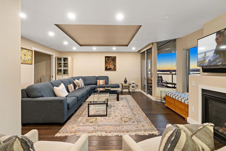 609 168 Chadwick Court North Vancouver, BC - 3