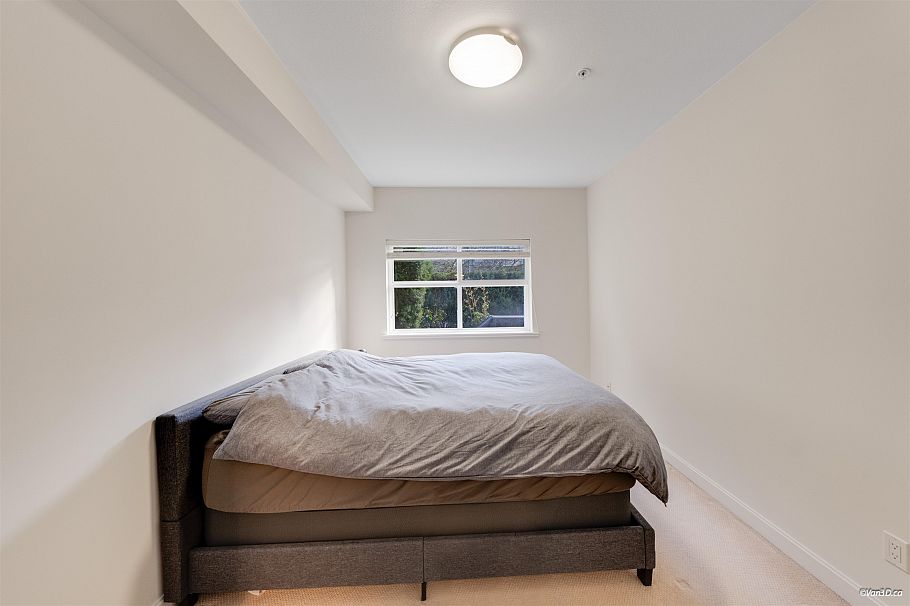 110 5655 Inman Avenue Burnaby, BC - 5