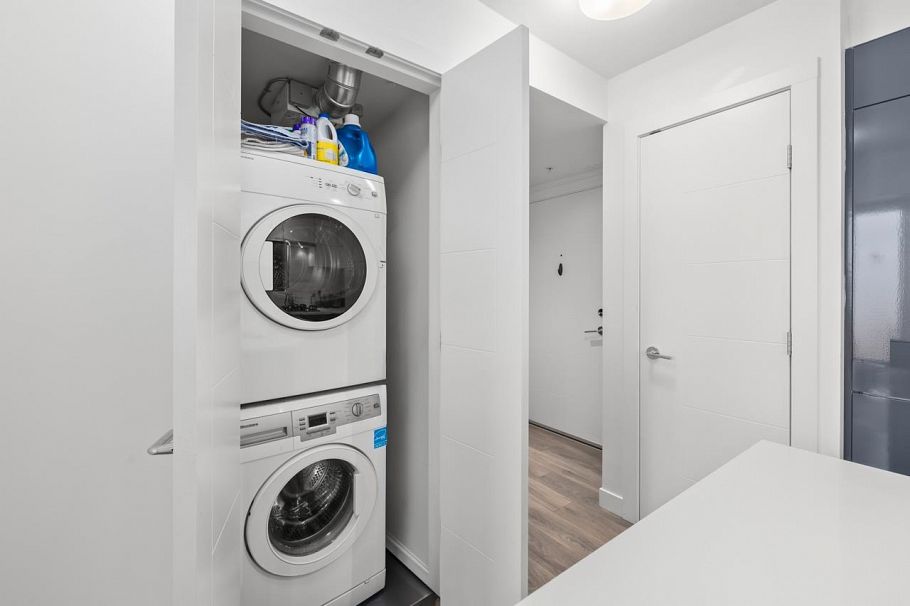 803 238 W Broadway Vancouver, BC - 23