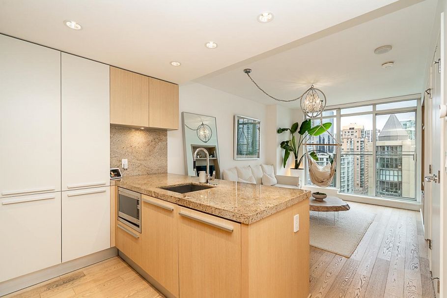 2103 1351 Continental Street Vancouver, BC - 6