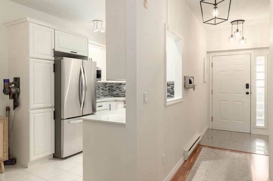 PH2 2577 Willow Street Vancouver, BC - 3