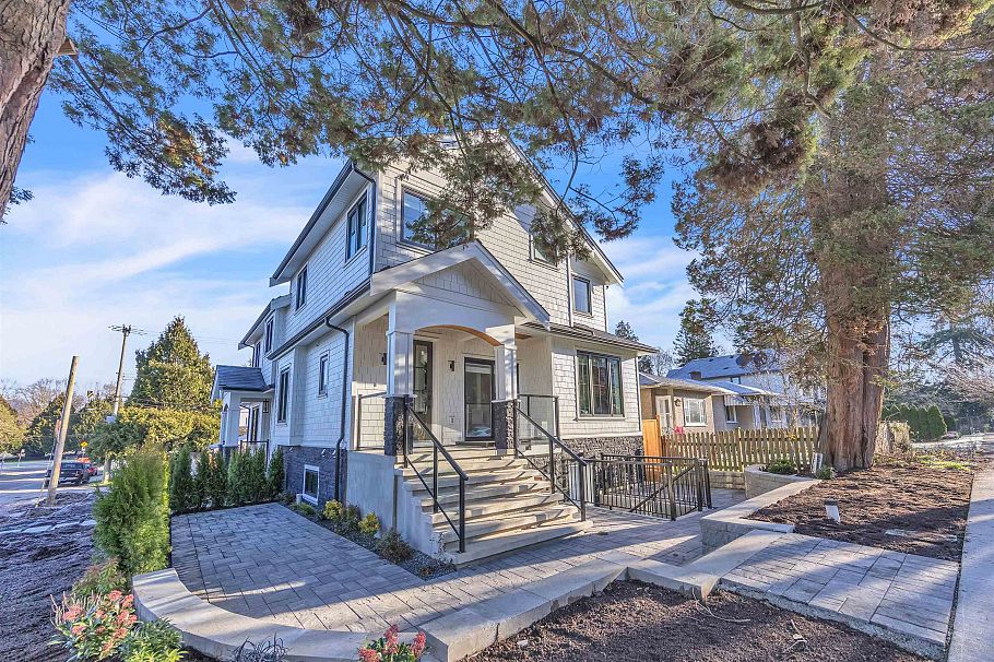 2153 E 20th Avenue Vancouver, BC - 30