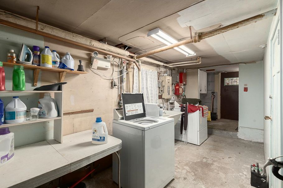 236 W 12th Avenue Vancouver, BC - 18