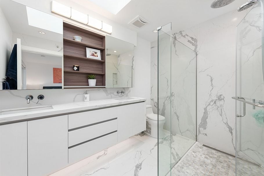 705 Victoria Drive Vancouver, BC - 30