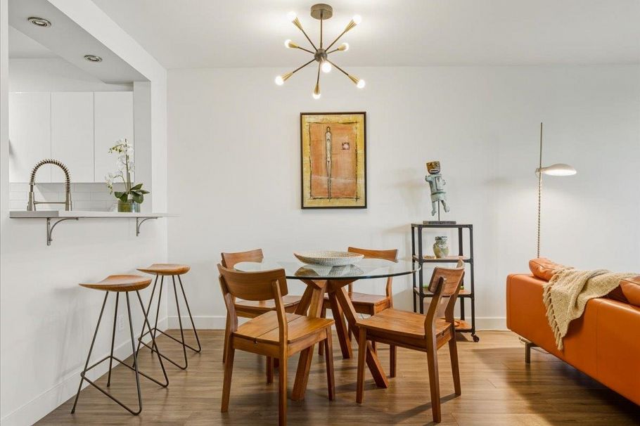 205 2438 Heather Street Vancouver, BC - 4