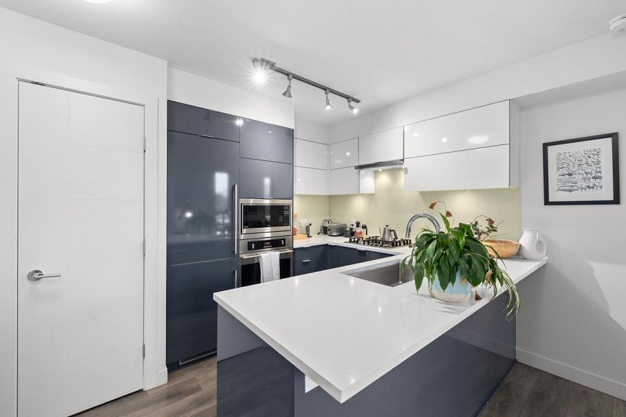 803 238 W Broadway Vancouver, BC - 14